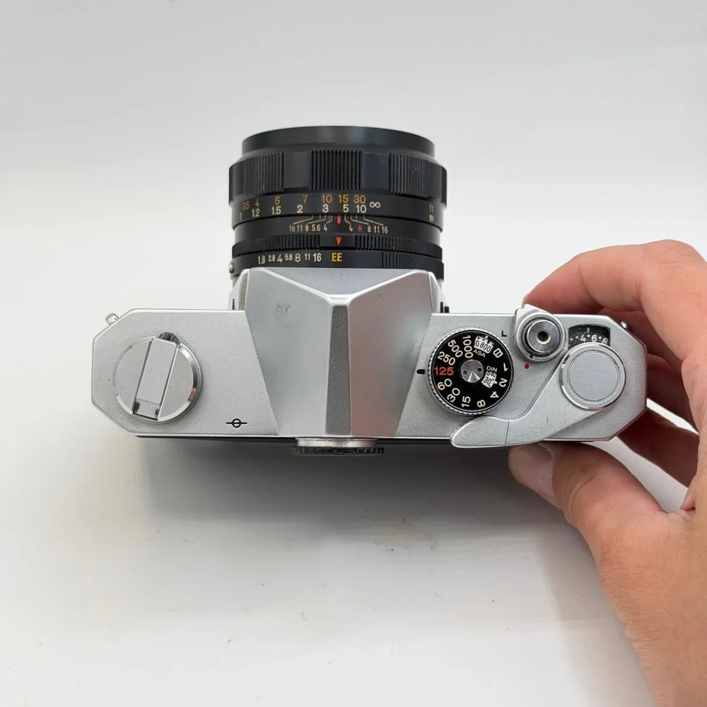 Konica Autoreflex T 35mm SLR Camera with Hexanon AR 52mm f1.8 Lens Silver TESTED